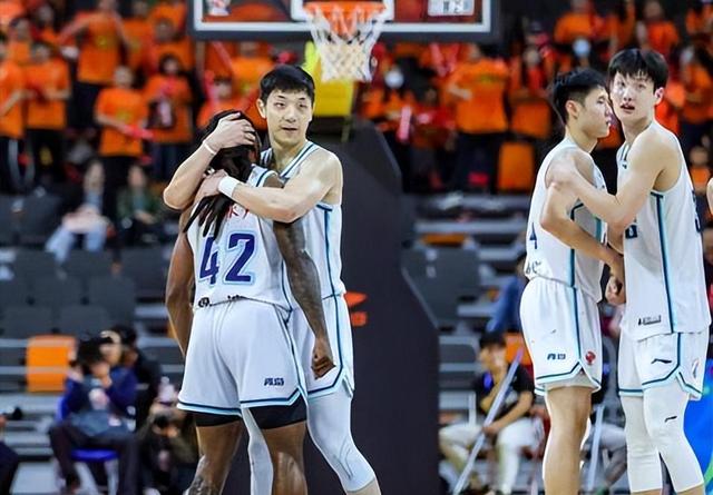 欧预赛：资格赛角逐异常激烈，实力尽显风采